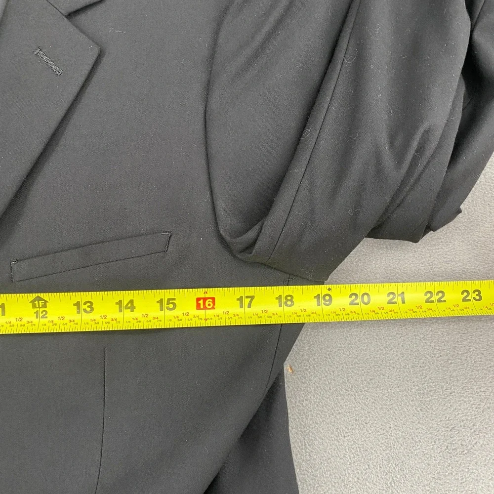 Merona Mens Slim Fit Two Button Blazer Black Sport Coat Size Medium 7523